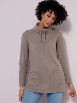 Longpullover mit weitem Rollkragen