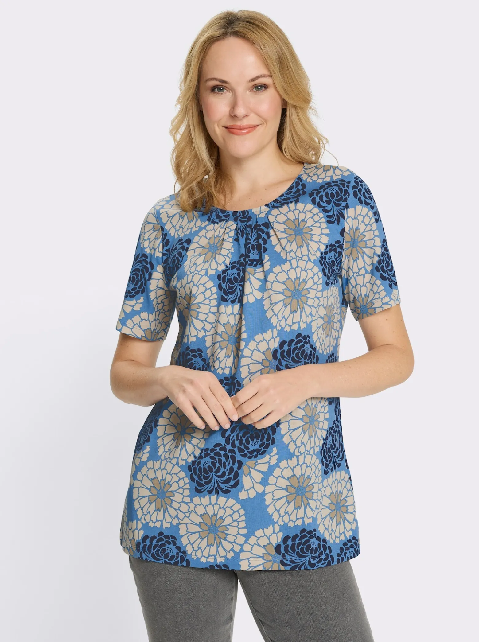 Longshirt in schmeichelnder A-Linie