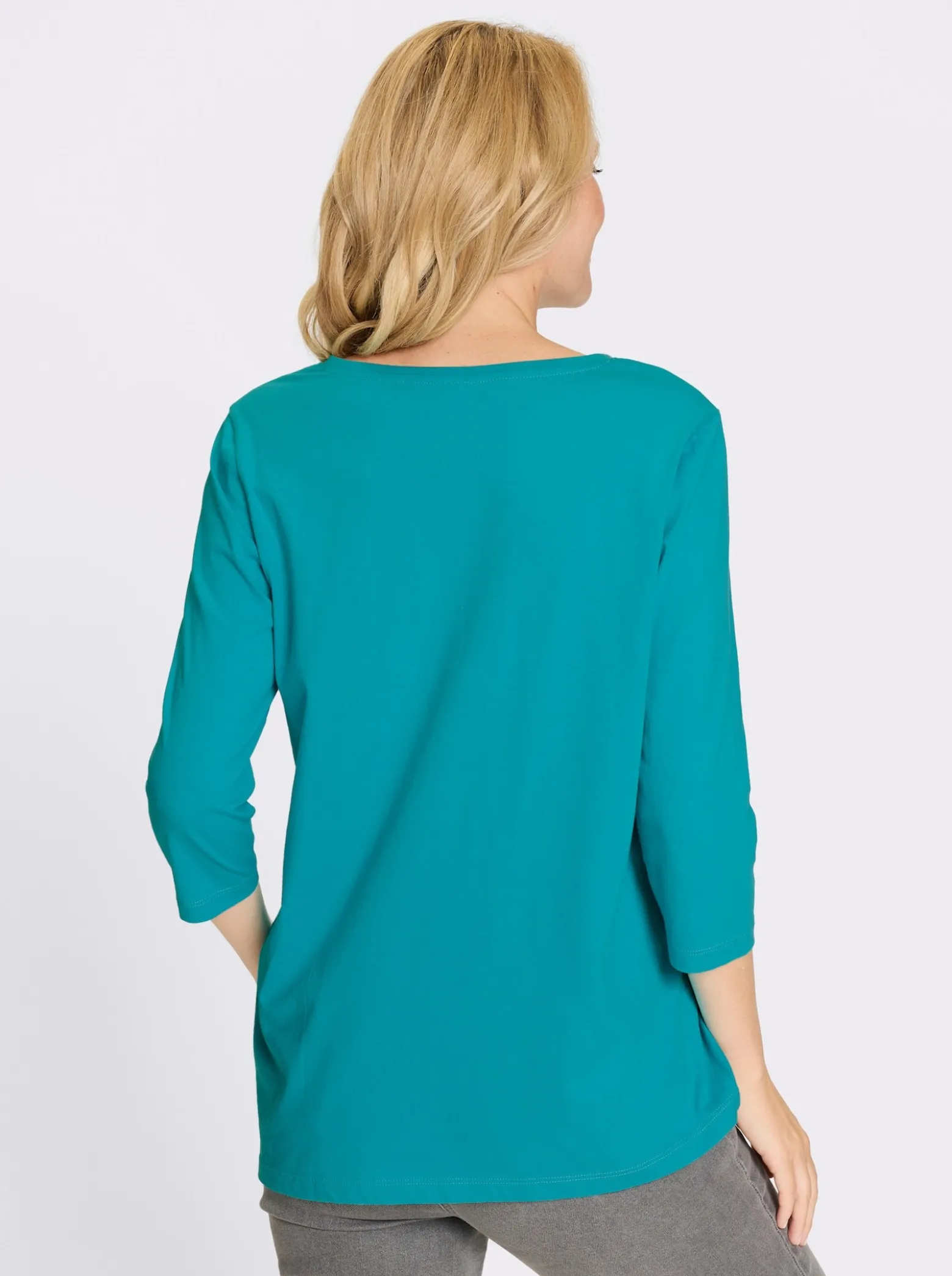Longshirt mit asymmetrischem Saum