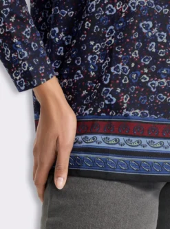 Longshirt mit Bordüren-Druck am Saum
