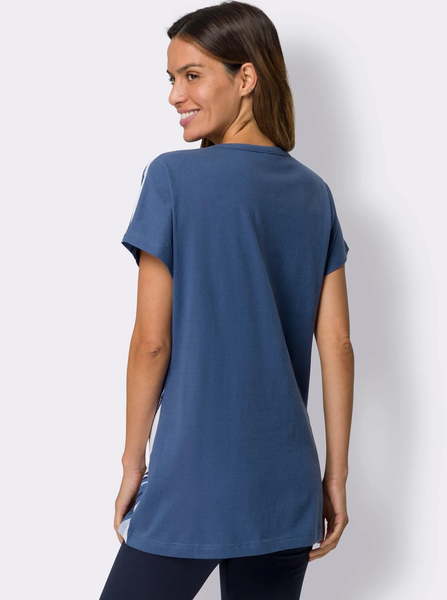 Longshirt mit Druckmuster im Vorderteil