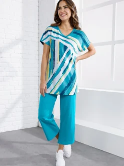 Longshirt mit Druckmuster im Vorderteil
