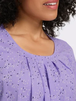 Longshirt mit Falten am Ausschnitt