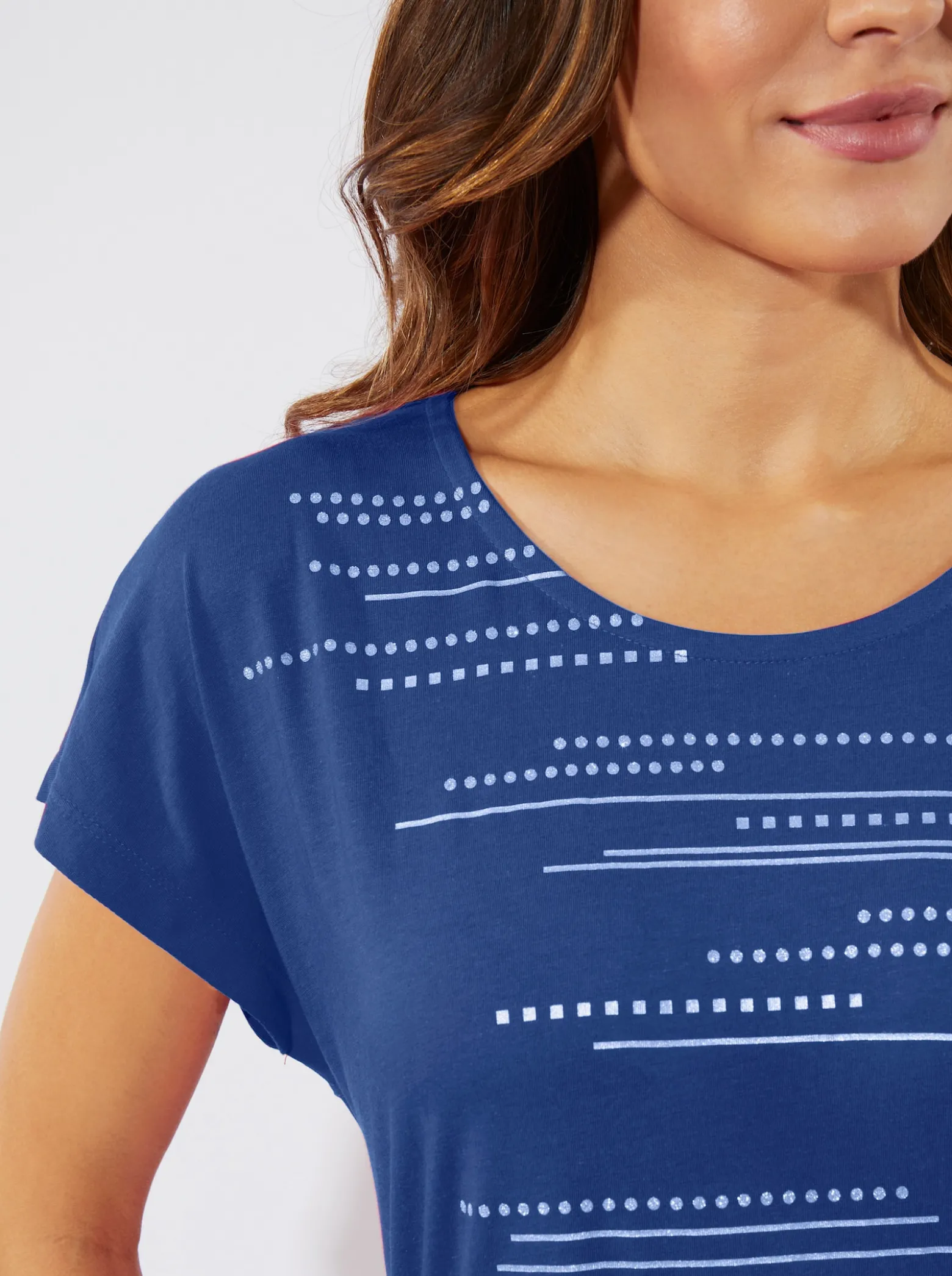 Longshirt mit Folien- und Glitzerdruck