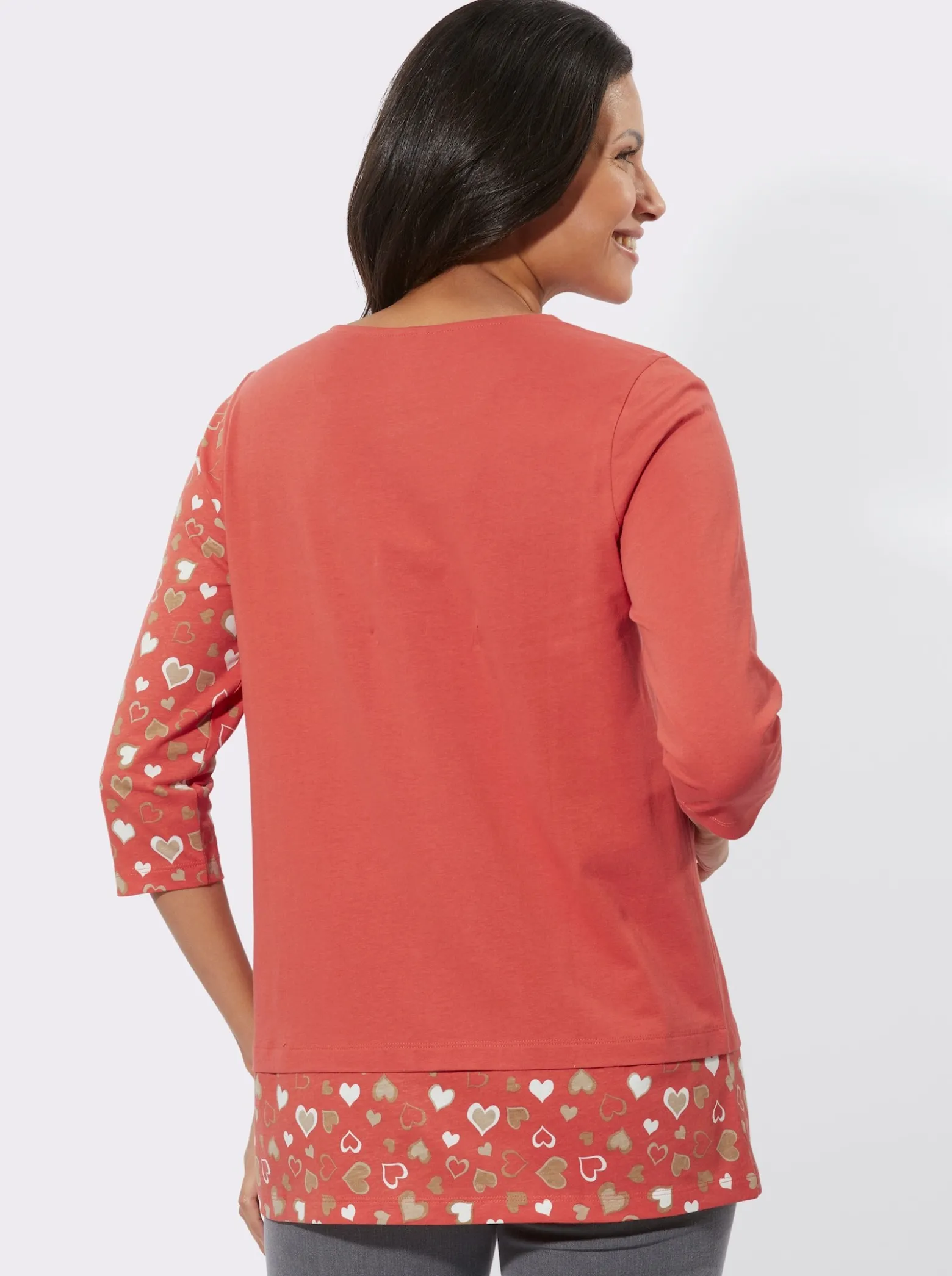 Longshirt mit Herzchen-Einsätzen