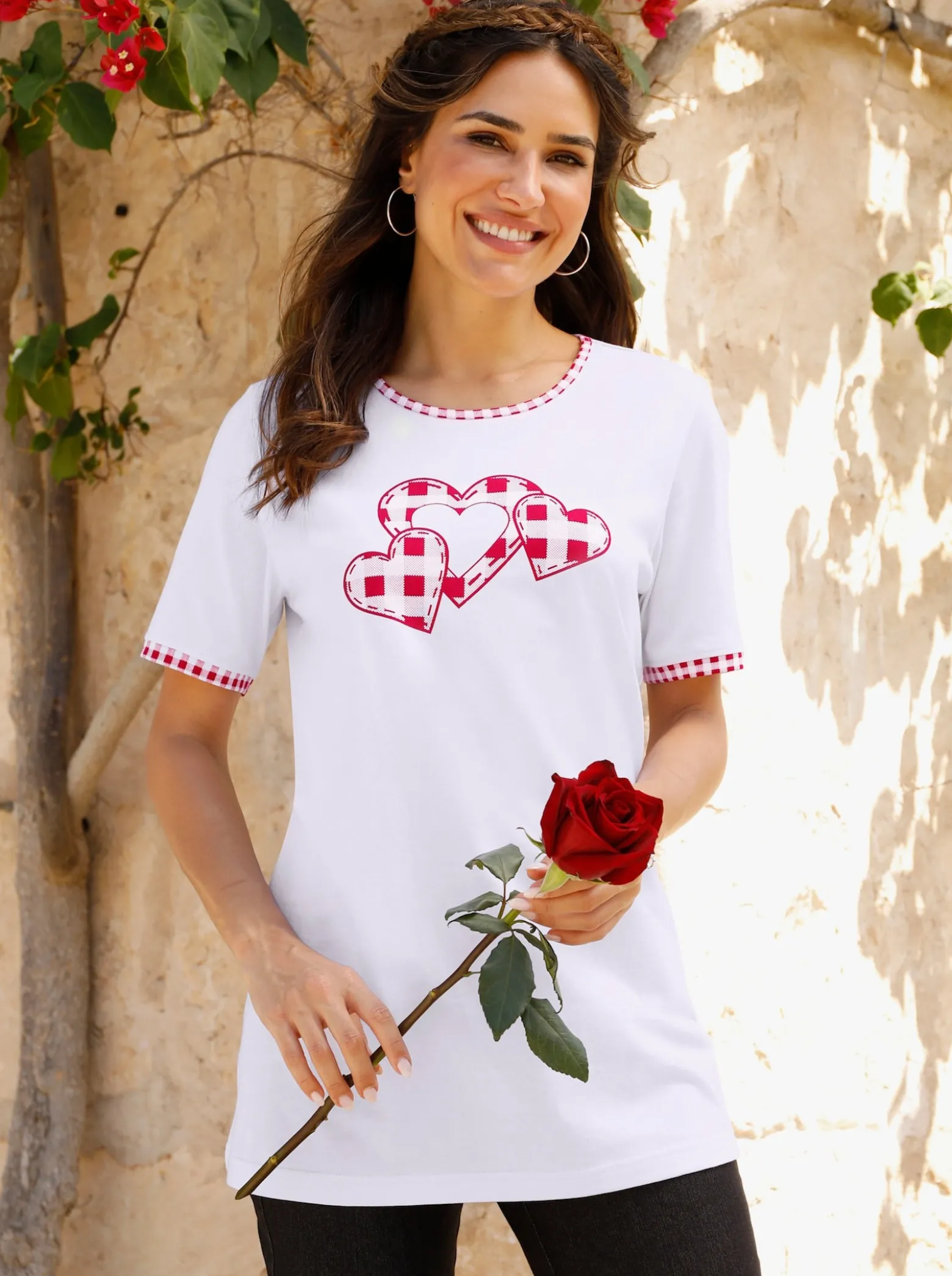 Longshirt mit Herzchen-Motiv