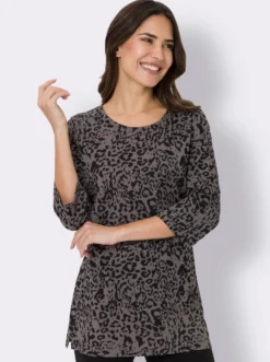 Longshirt mit Seitenschlitzen
