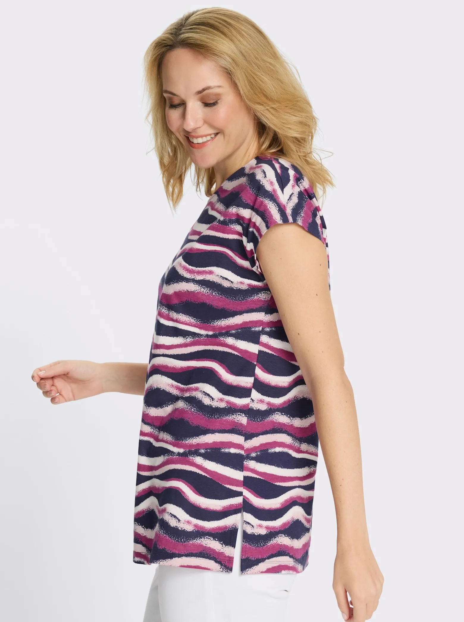 Longshirt mit Seitenschlitzen