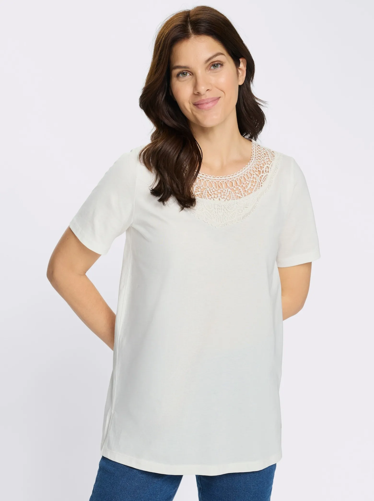 Longshirt mit Spitzeneinsatz