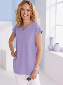 Longshirt mit Zierbändern am Ausschnitt