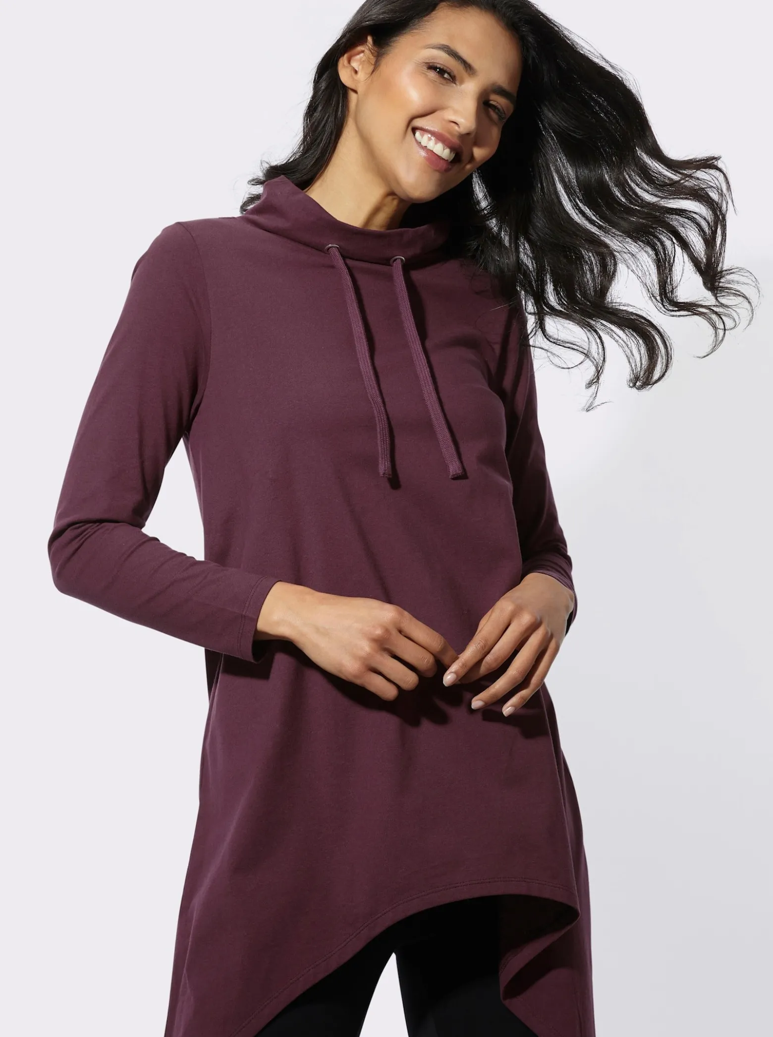 Longshirt mit zipfeligem Saum