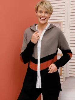 Longstrickjacke im Color-Blocking-Dessin
