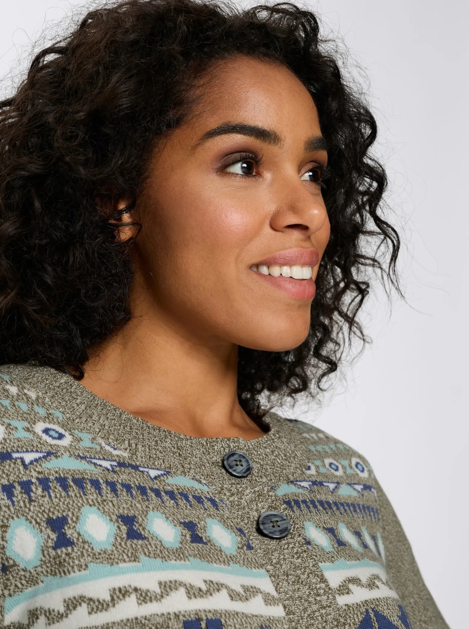 Longstrickjacke im Norweger-Muster