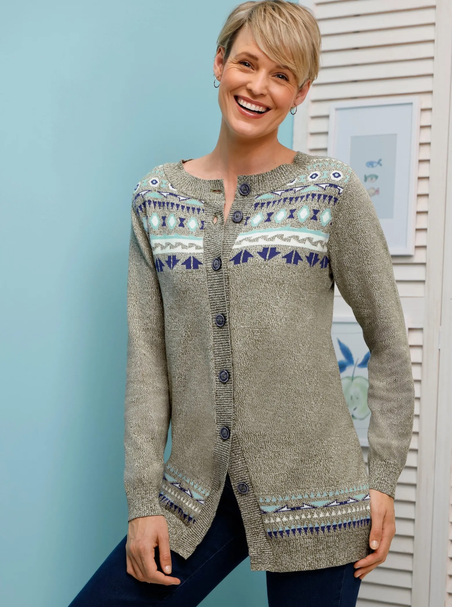Longstrickjacke im Norweger-Muster