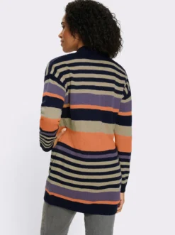 Longstrickjacke in offener Form