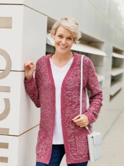 Longstrickjacke in offener Form