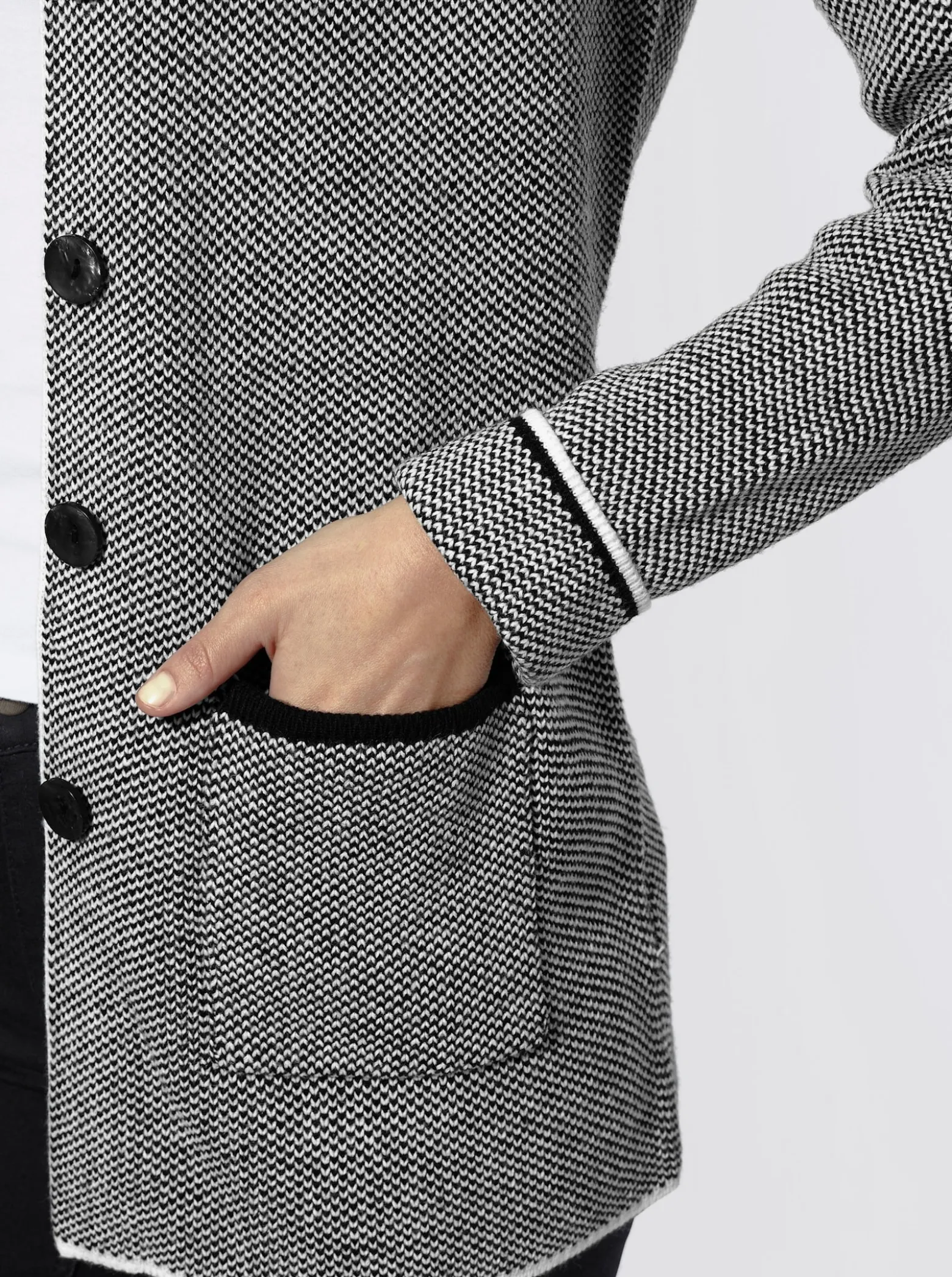 Longstrickjacke in Salz- & Pfeffer-Optik