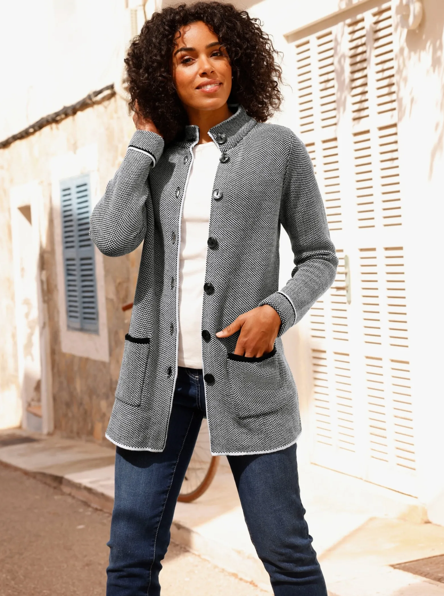 Longstrickjacke in Salz- & Pfeffer-Optik