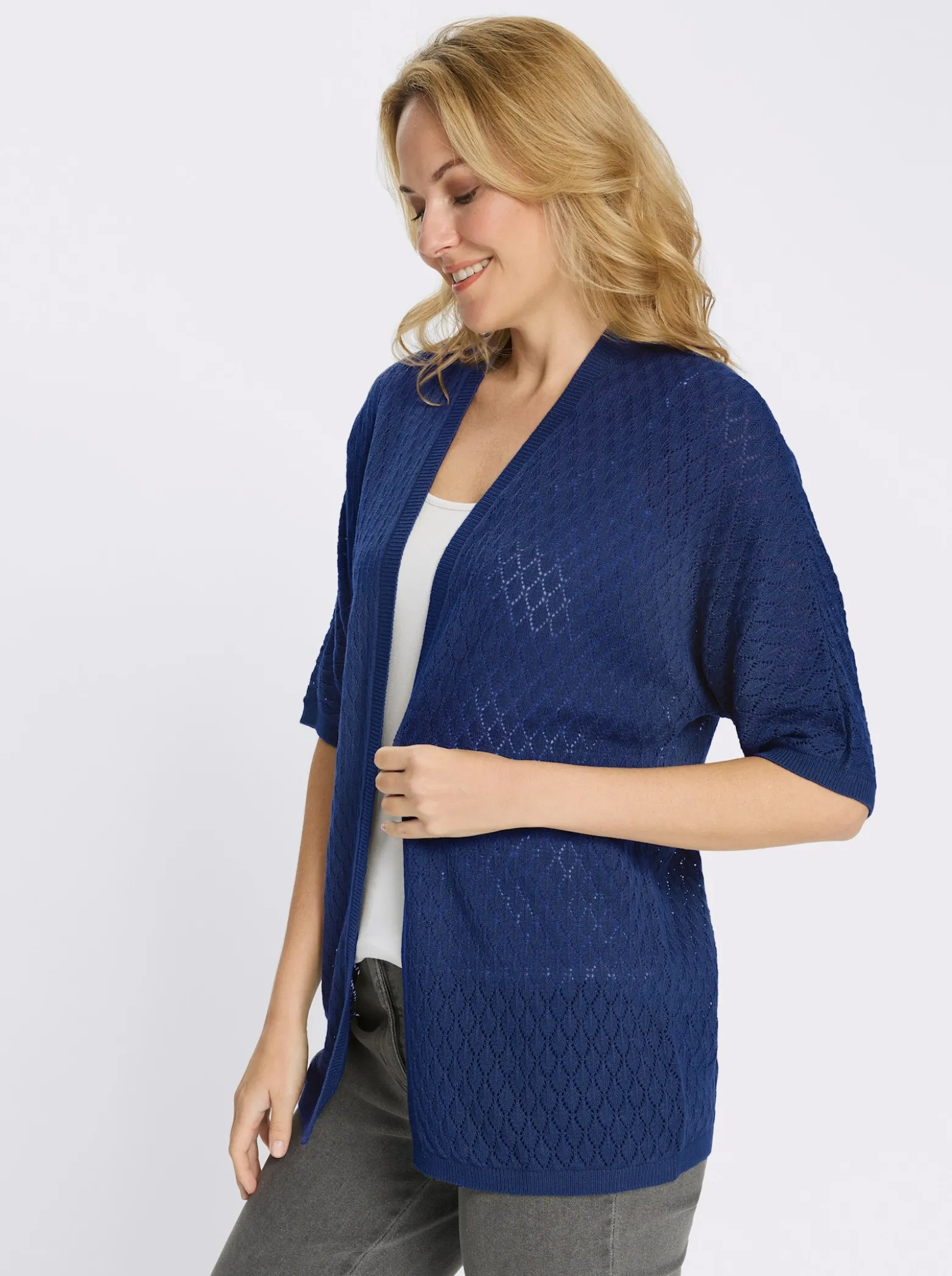 Longstrickjacke mit Ajour-Muster