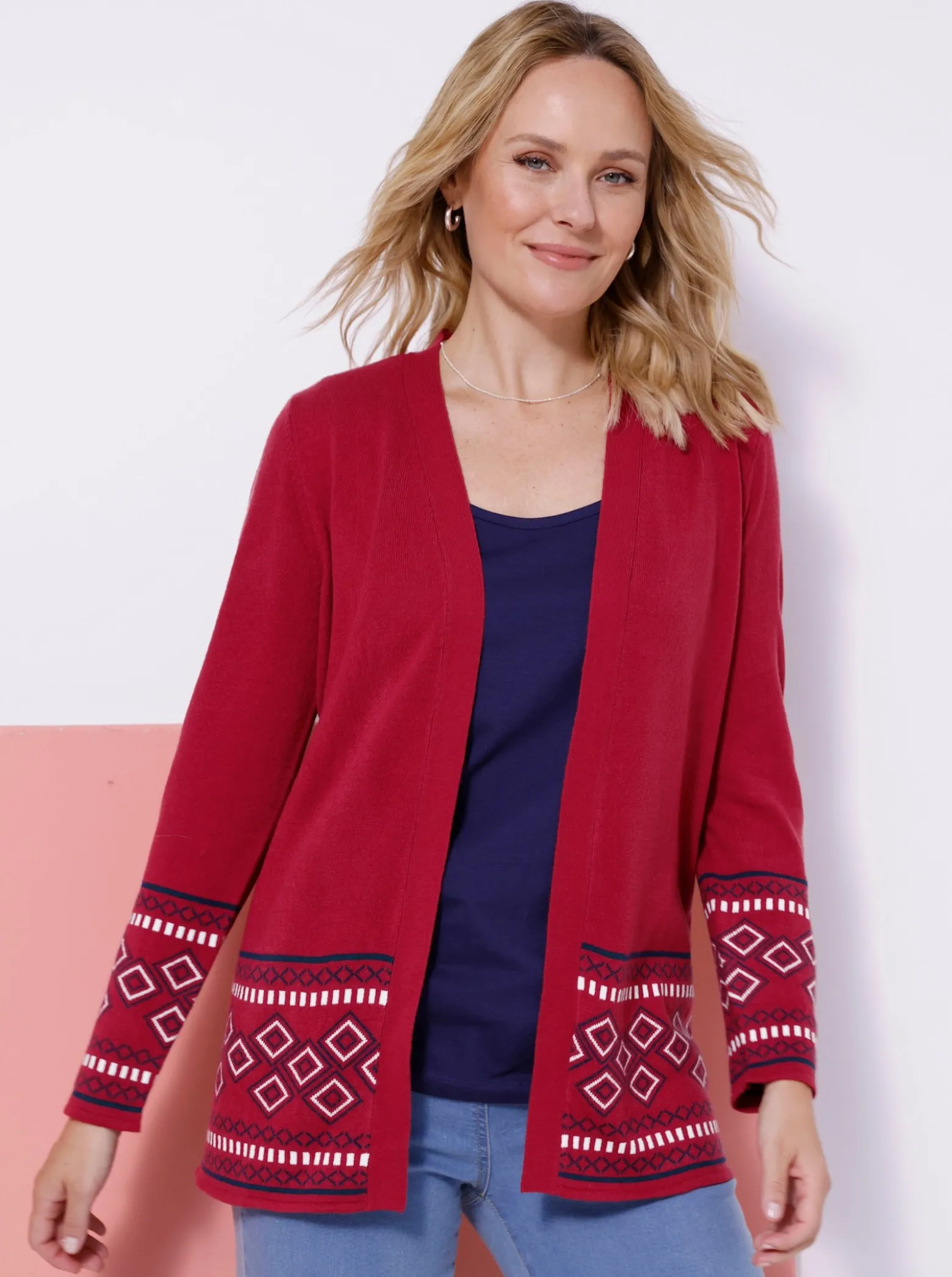 Longstrickjacke mit Bordüren-Muster