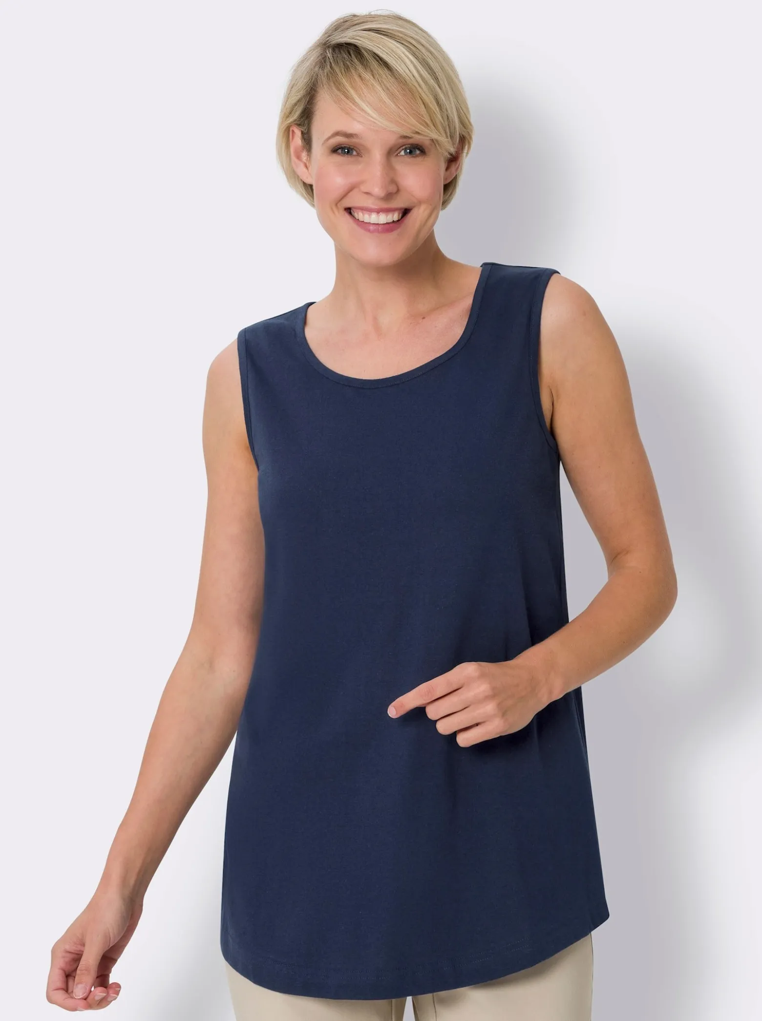 Longtop mit abgerundetem Saum