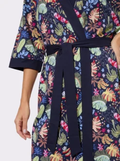 Morgenmantel mit Kimono-Ärmeln