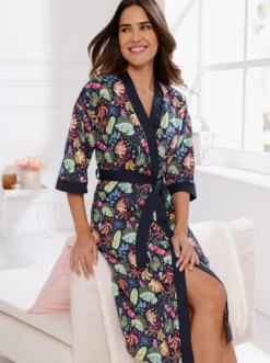 Morgenmantel mit Kimono-Ärmeln