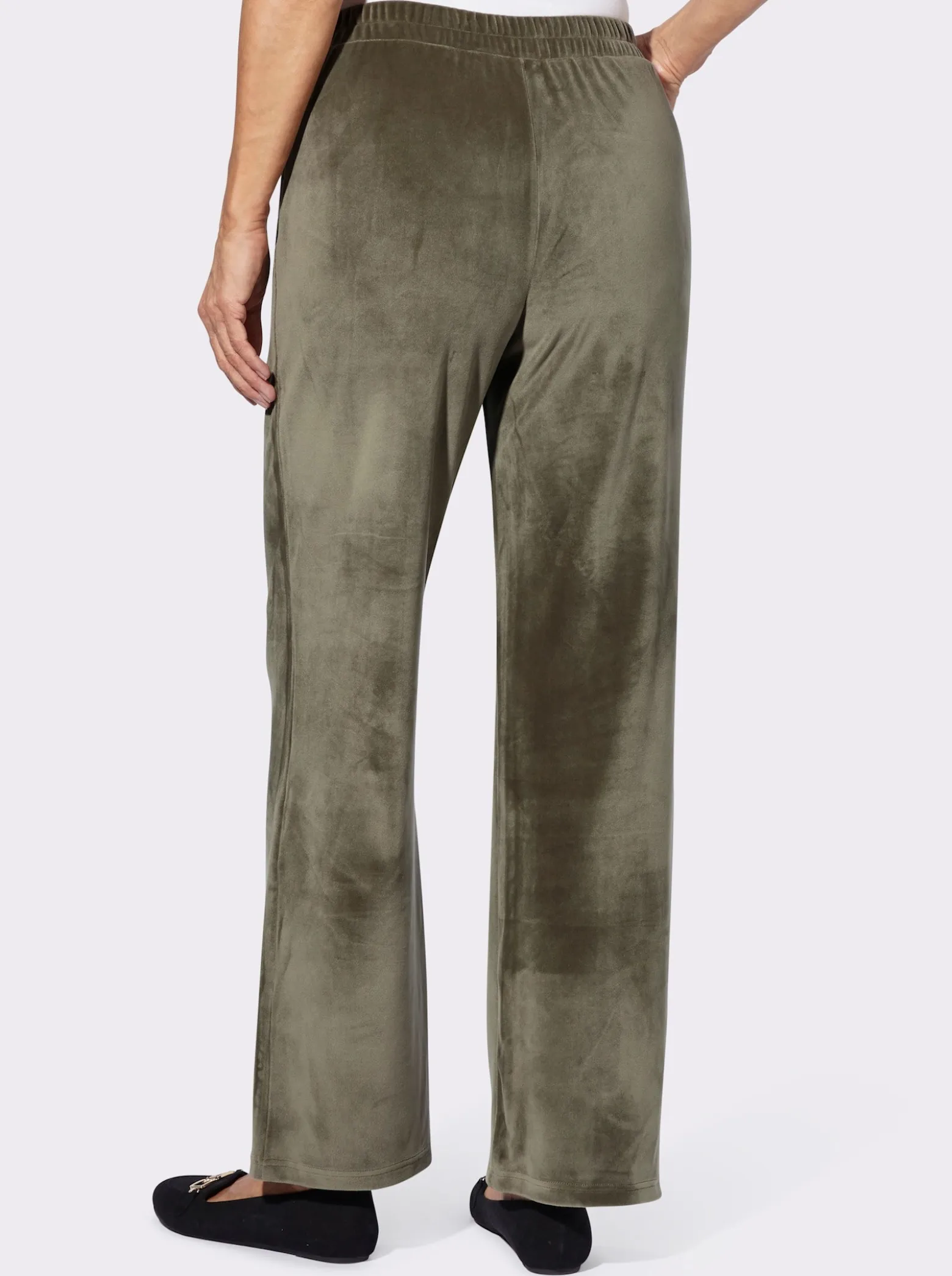 Nickihose in weiterer Form