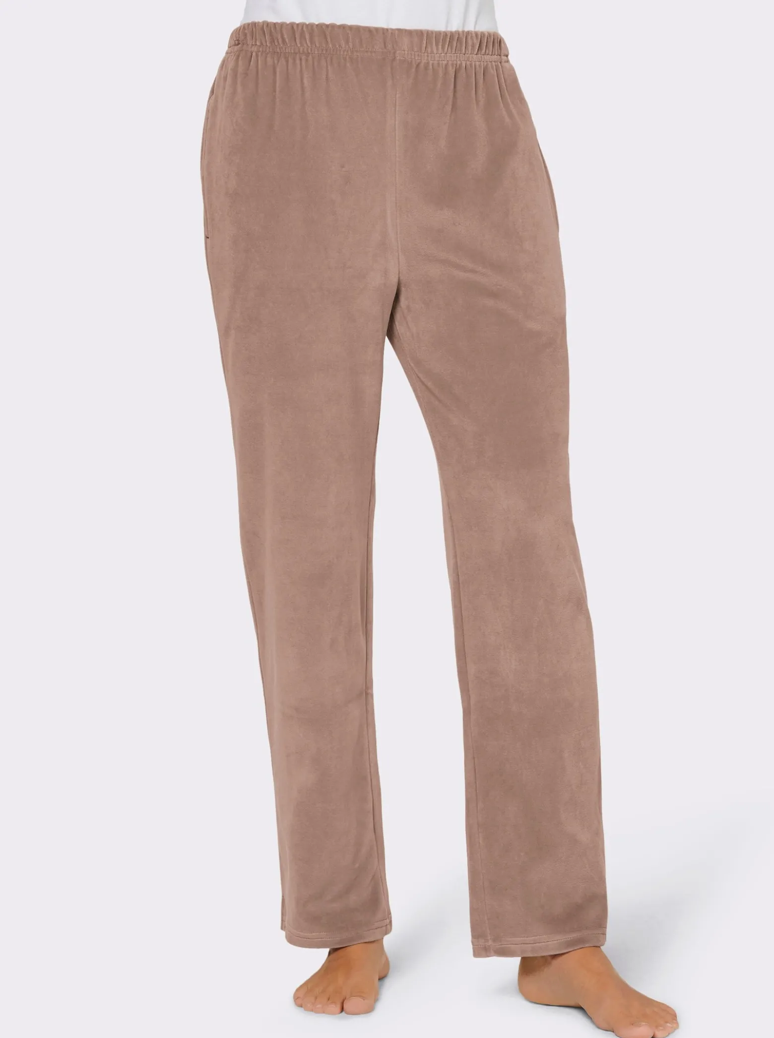 Nickihose mit Schlitz am Bein