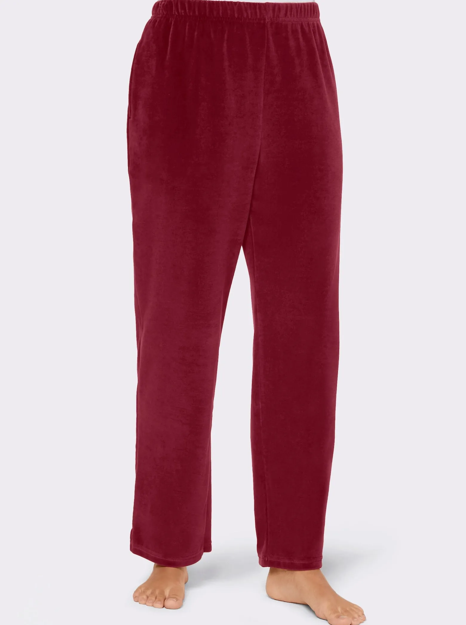Nickihose mit Schlitz am Bein