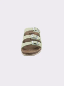 Pantolette in schlanker Weite F