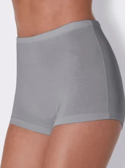 Panty mit seitlichem Sternchen-Druck vorne