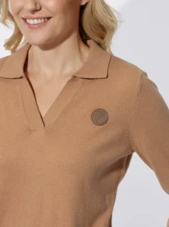Polopullover mit offenem V-Ausschnitt