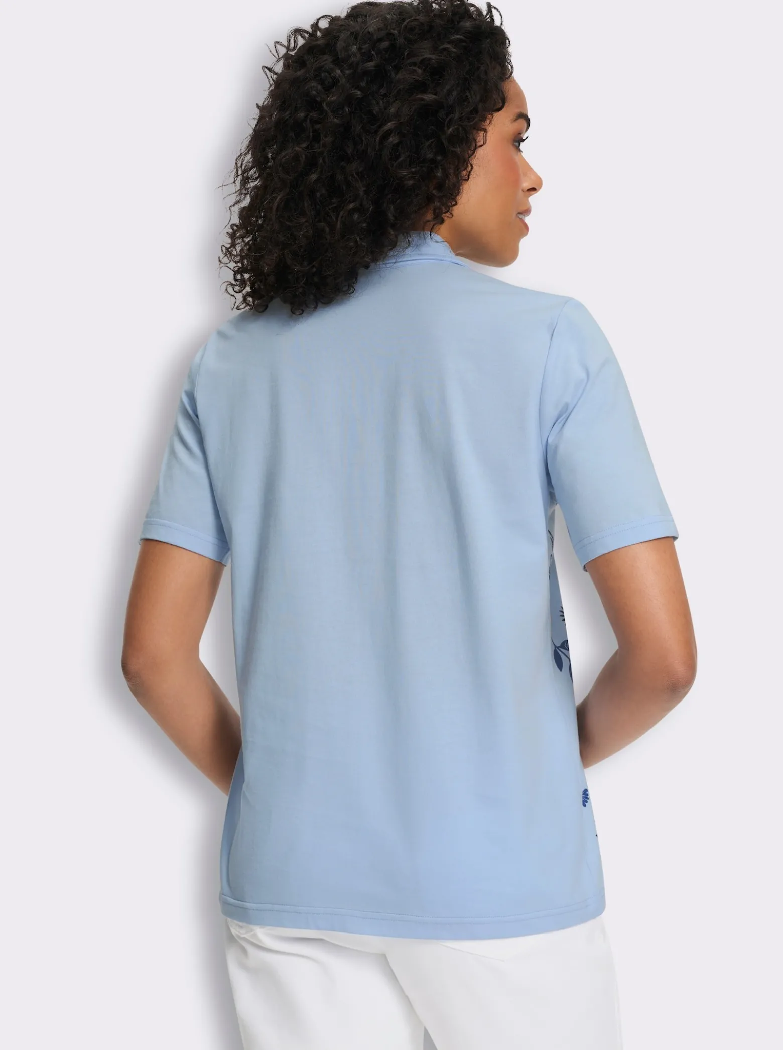 Poloshirt mit Blüten-Blätter-Druck vorne