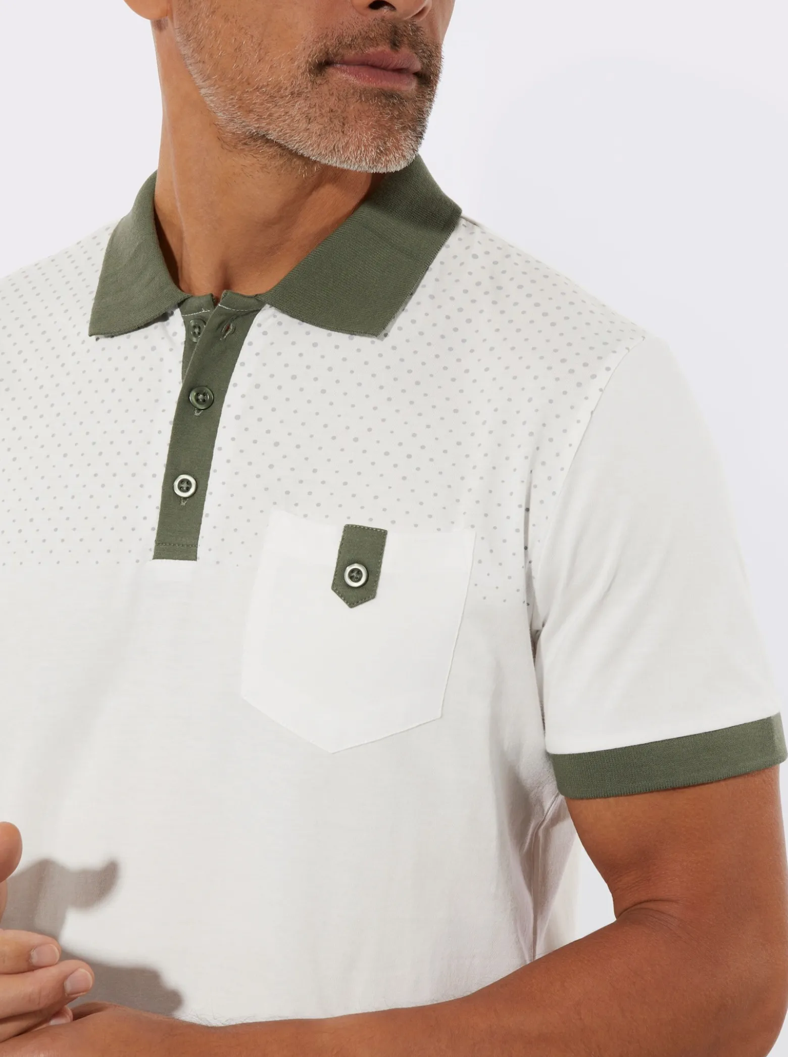 Poloshirt mit Druck im Vorderteil