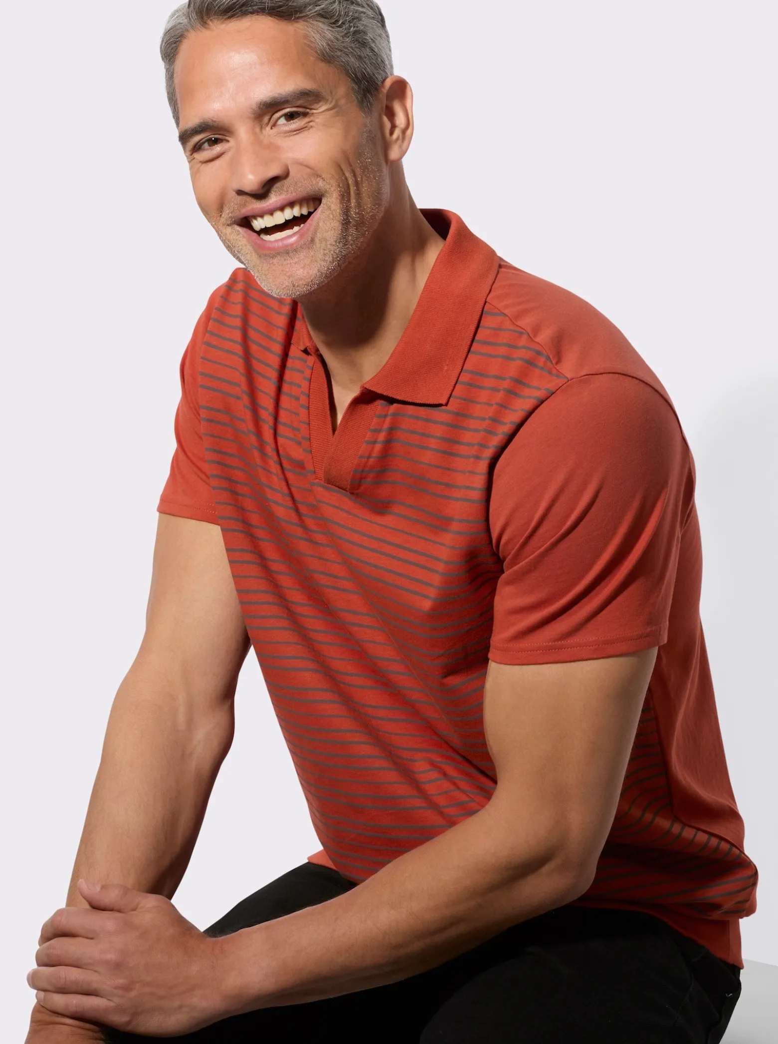 Poloshirt mit elastischem Saumabschluss