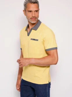 Poloshirt mit kontrastfarbenen Details