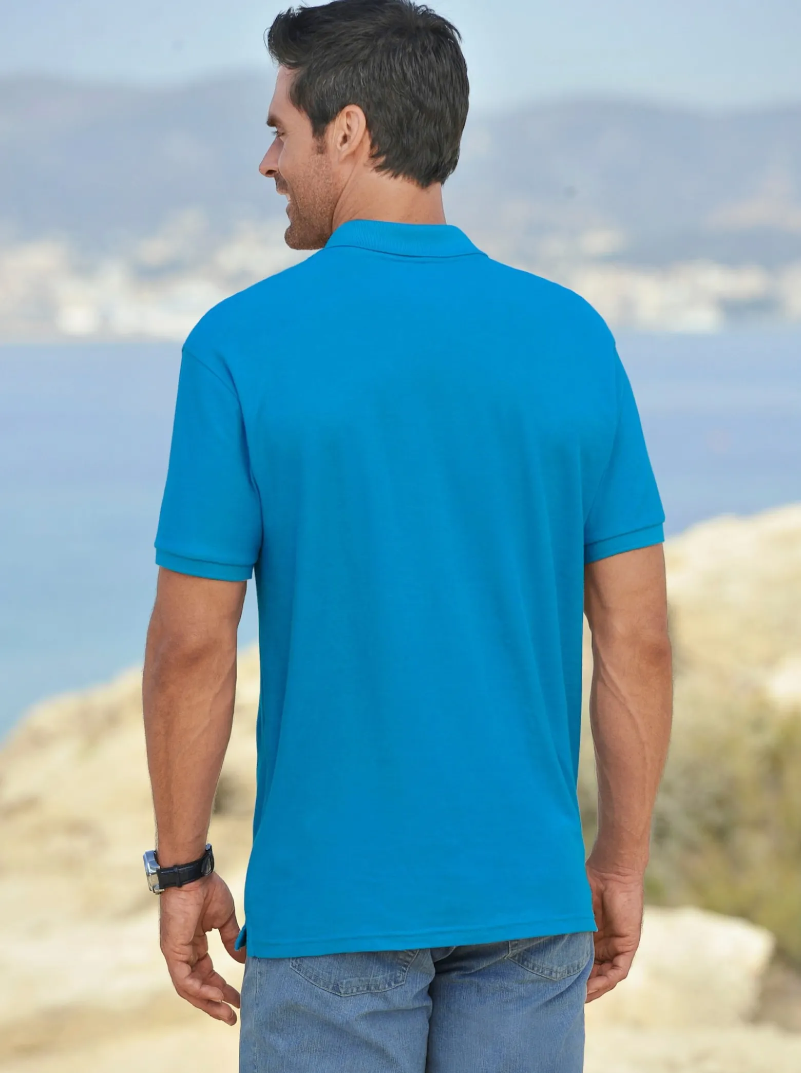 Poloshirt mit kurzer Knopfleiste