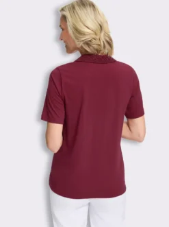 Poloshirt mit Lochstickerei