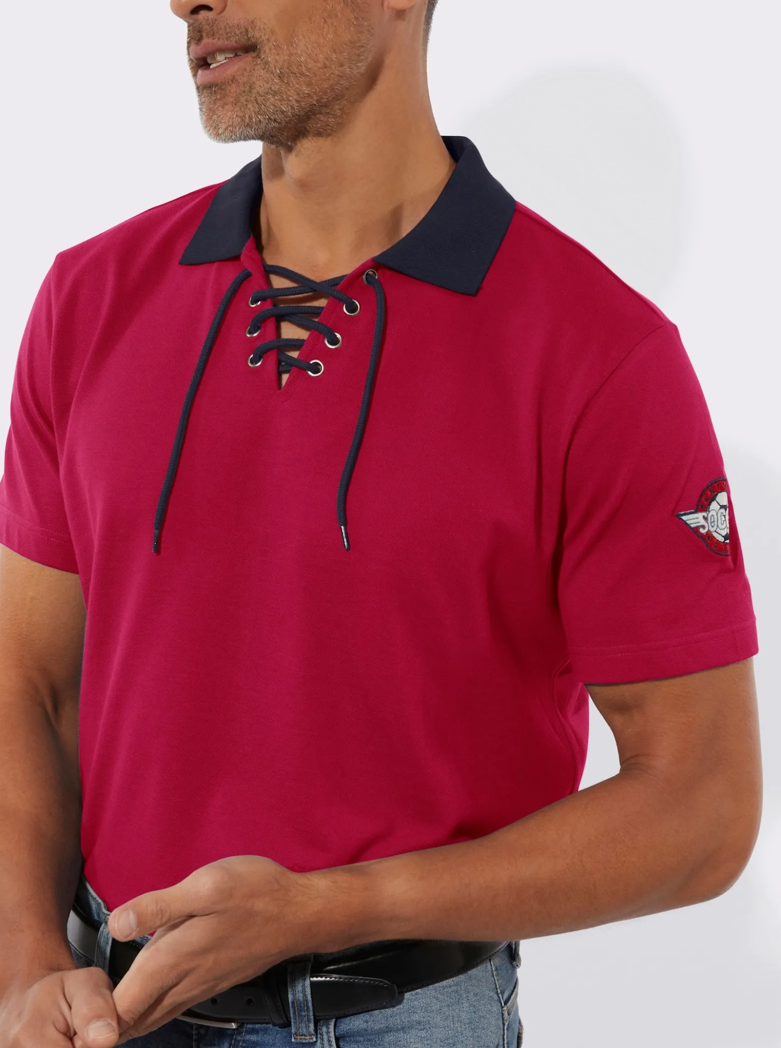 Poloshirt mit Schnürung am Ausschnitt