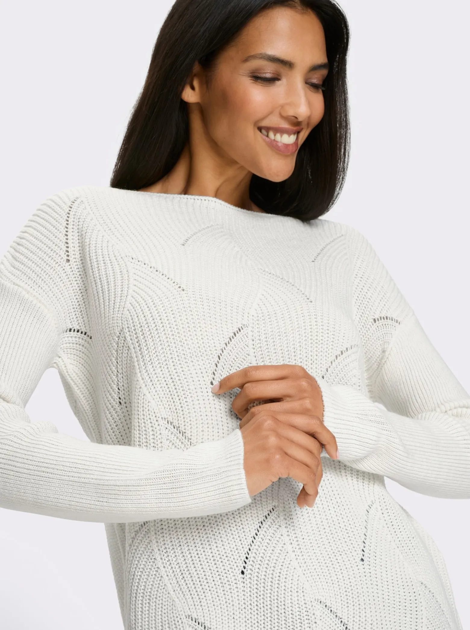 Pullover mit U-Boot-Ausschnitt