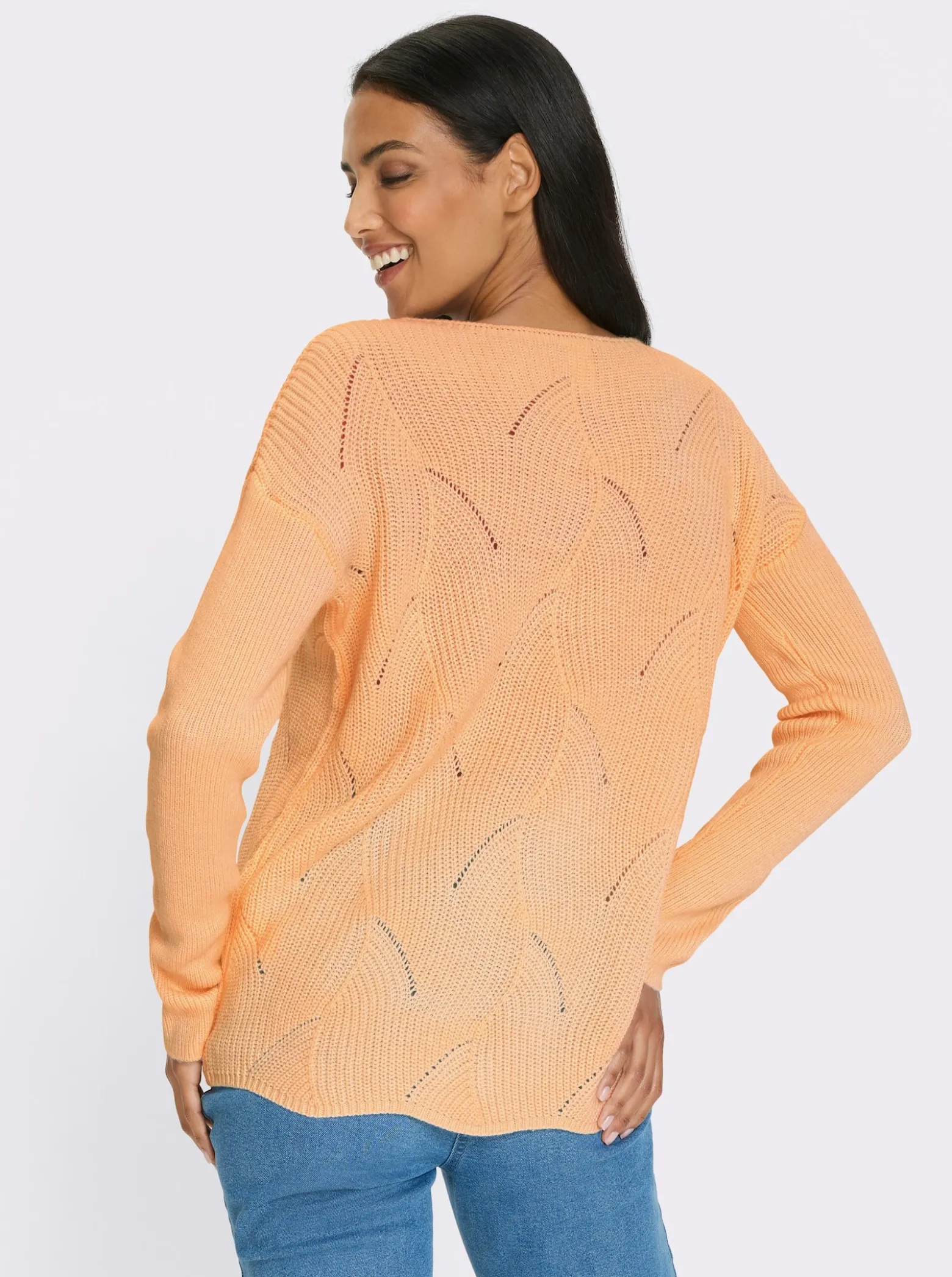 Pullover mit U-Boot-Ausschnitt