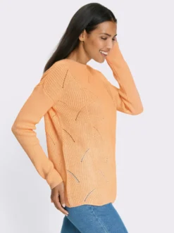 Pullover mit U-Boot-Ausschnitt