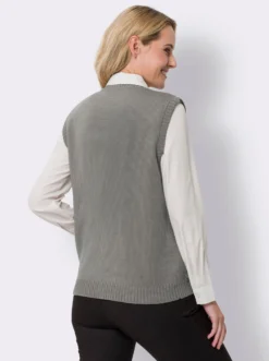 Pullunder mit aufgesetzten Taschen