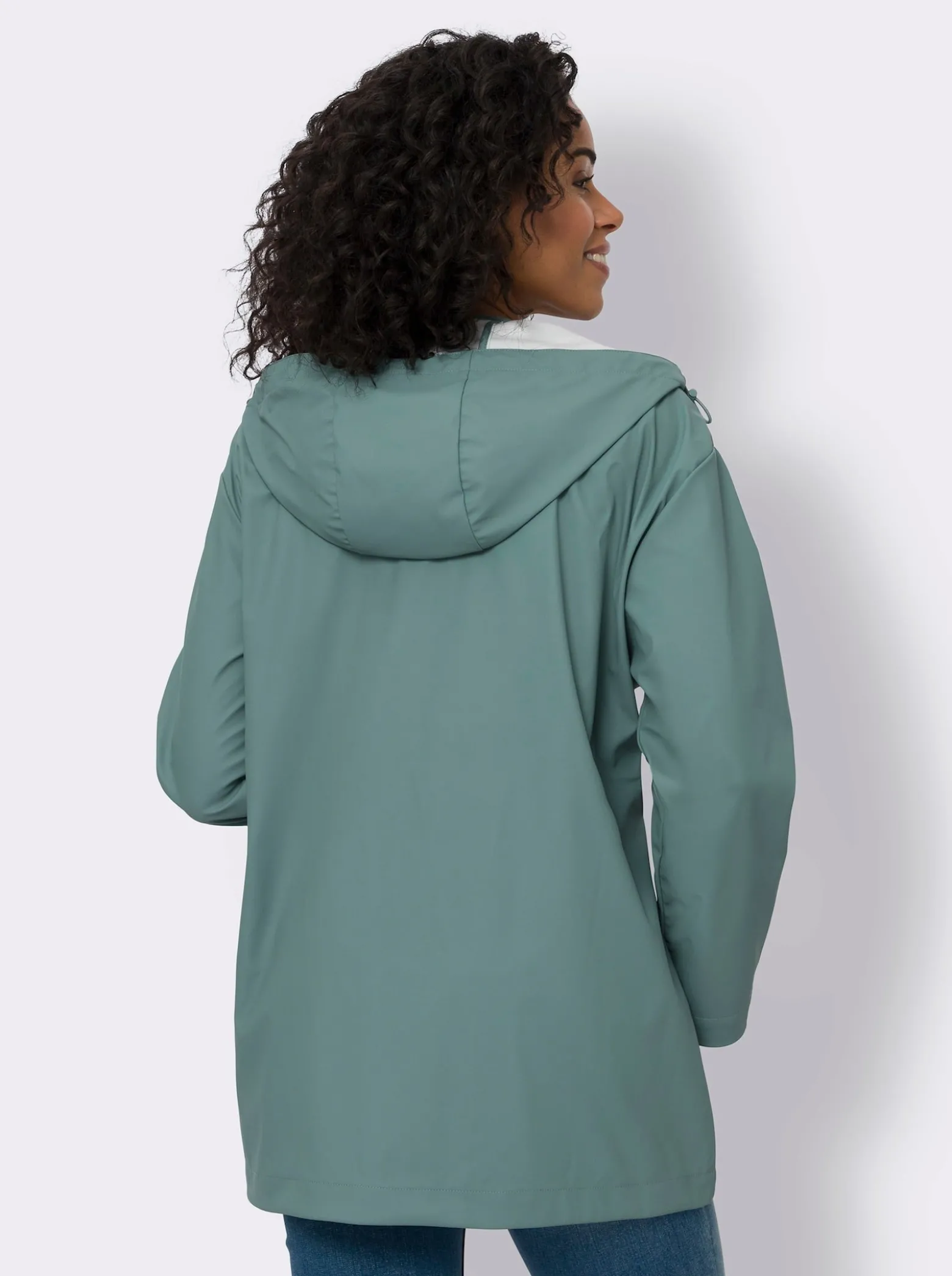 Regenjacke im Oversize-Schnitt