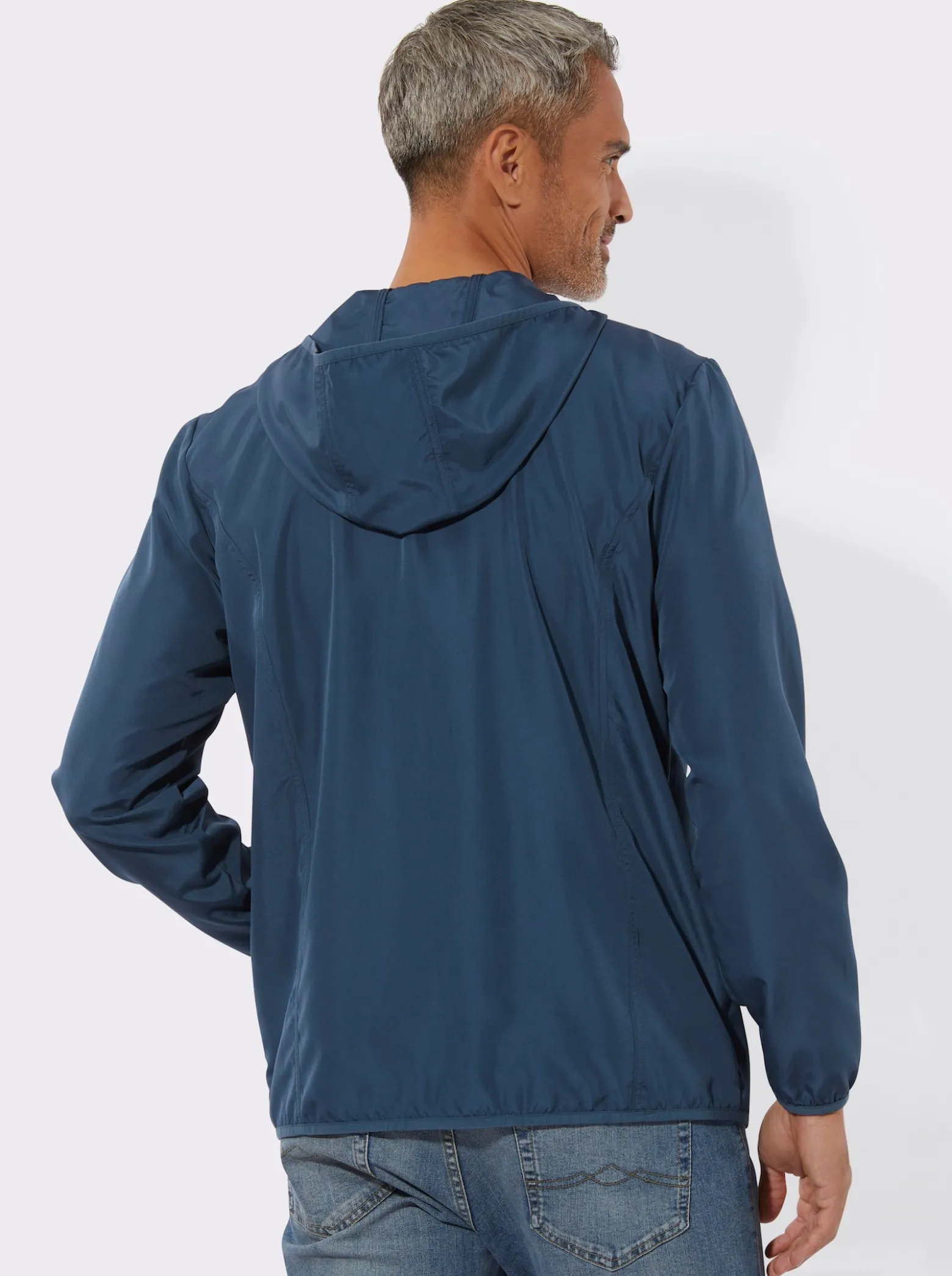 Regenjacke mit Kapuze