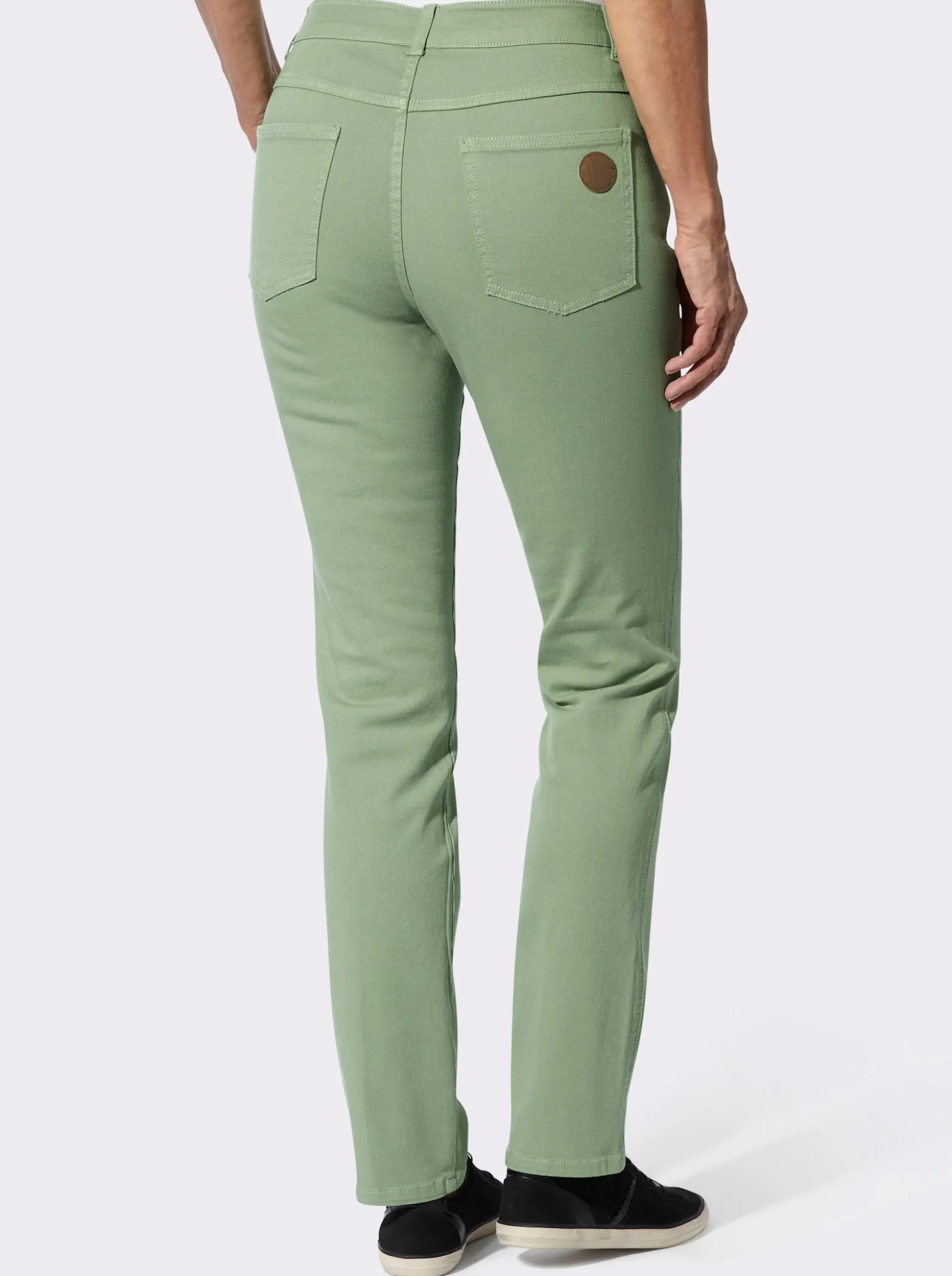 Röhrenjeans in Twill-Qualität