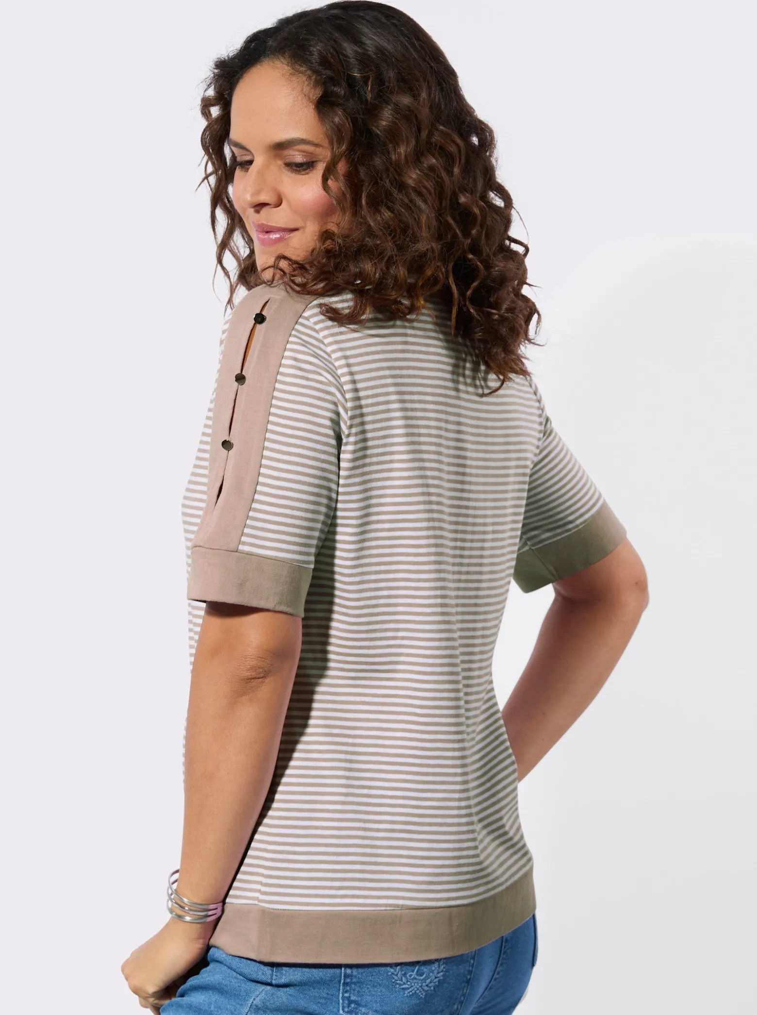 Ringelshirt mit Kontrastpaspeln