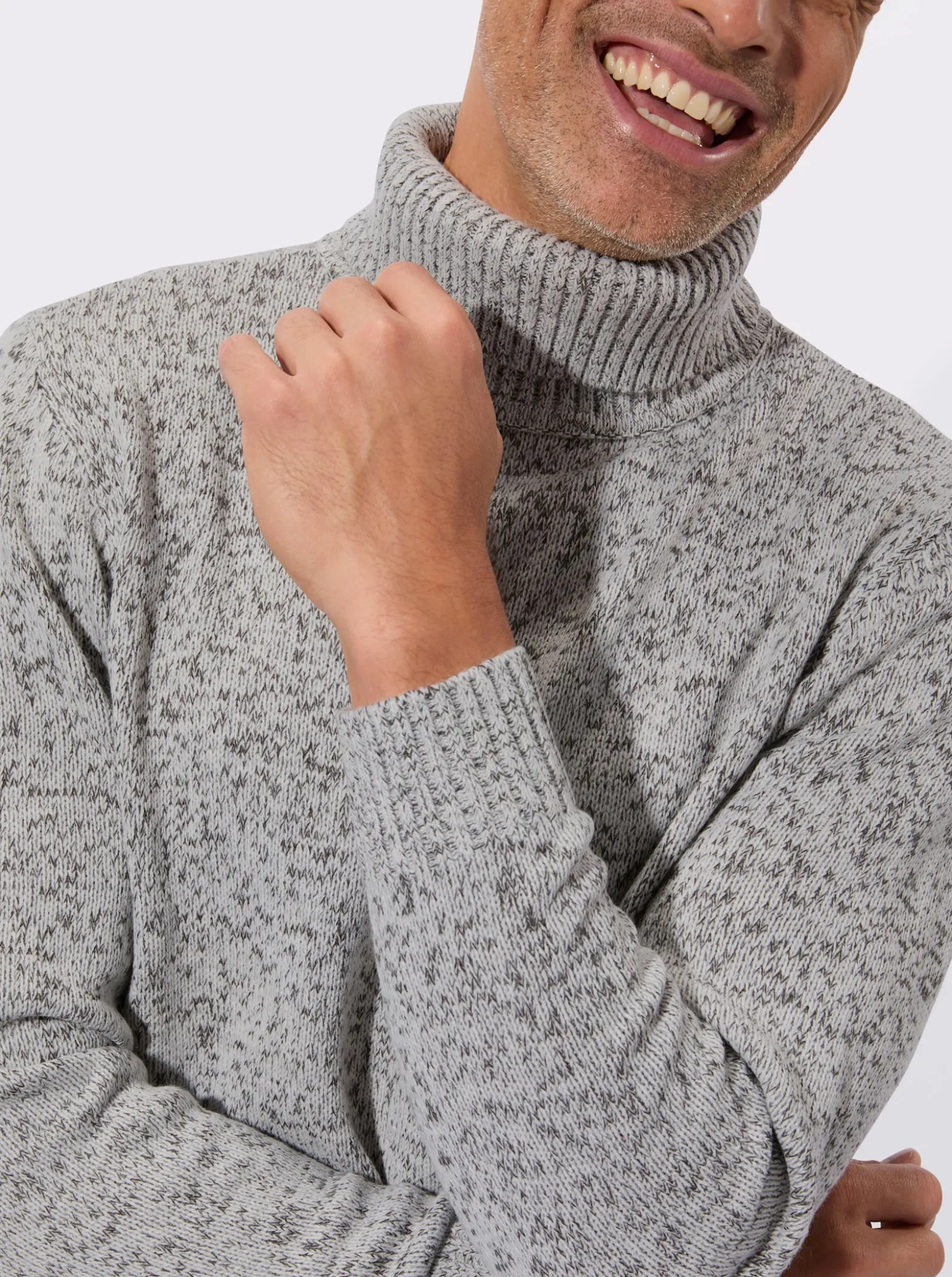 Rollkragenpullover in Melange-Optik