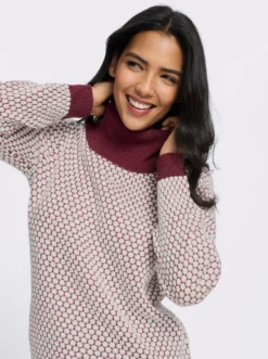 Rollkragenpullover mit Strukturmuster